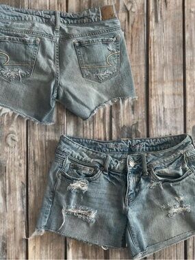 American Eagle Outfitters Light Blue Denim Shorts